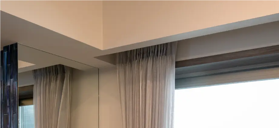 カーテンボックス
